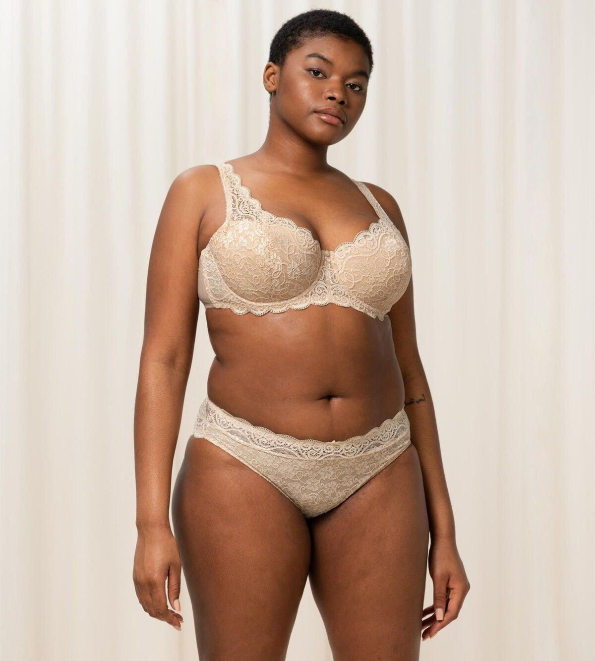 Triumph Amourette 300 | Wired padded bra Underwear | Lingerie | Swimwear Triumph Amourette 300 | Wired padded bra Underwear | Lingerie | Swimwear