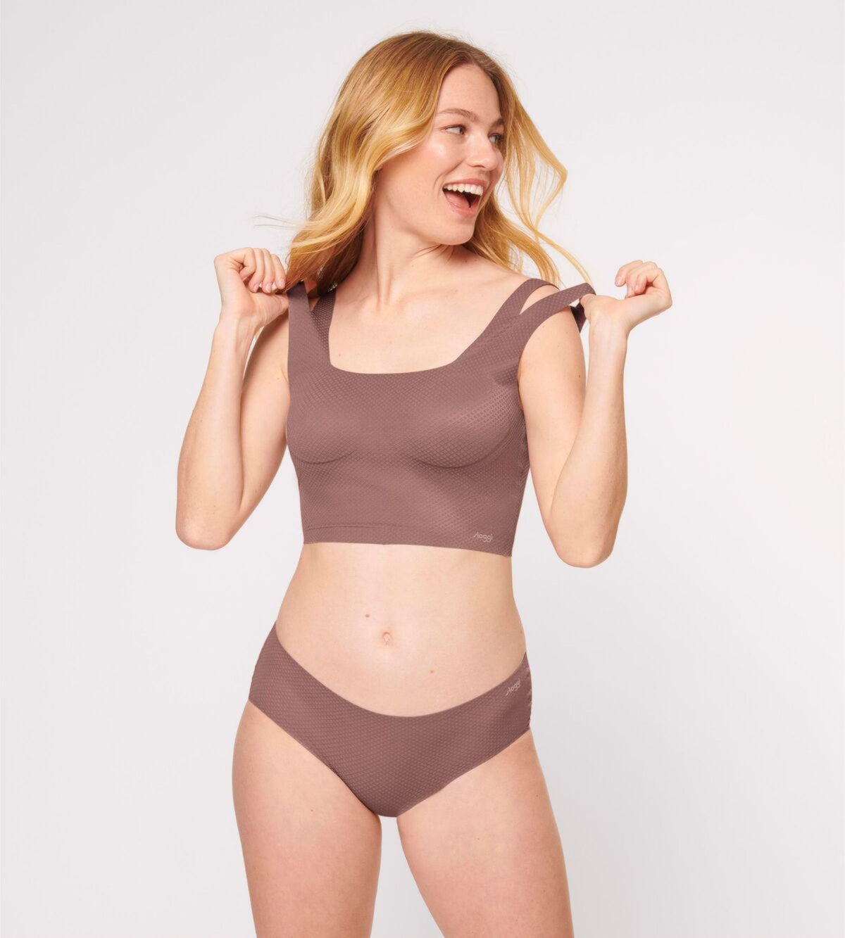 Triumph sloggi ZERO Feel Flow | Top Underwear | Lingerie | Swimwear Triumph sloggi ZERO Feel Flow | Top Underwear | Lingerie | Swimwear