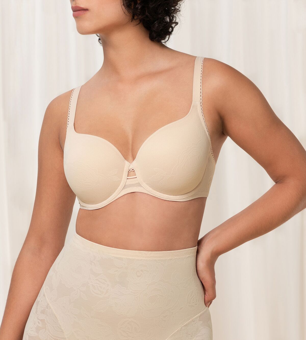 Triumph Wild Rose Sensation | Wired padded bra Underwear | Lingerie | Swimwear Triumph Wild Rose Sensation | Wired padded bra Underwear | Lingerie | Swimwear