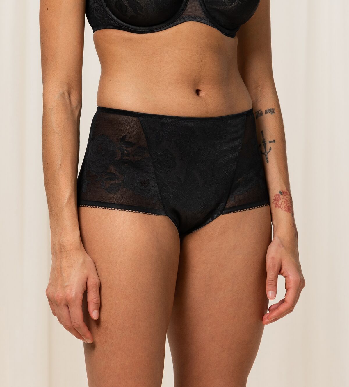 Triumph Wild Rose Sensation | Shaping Maxi Panty Underwear | Lingerie | Swimwear Triumph Wild Rose Sensation | Shaping Maxi Panty Underwear | Lingerie | Swimwear