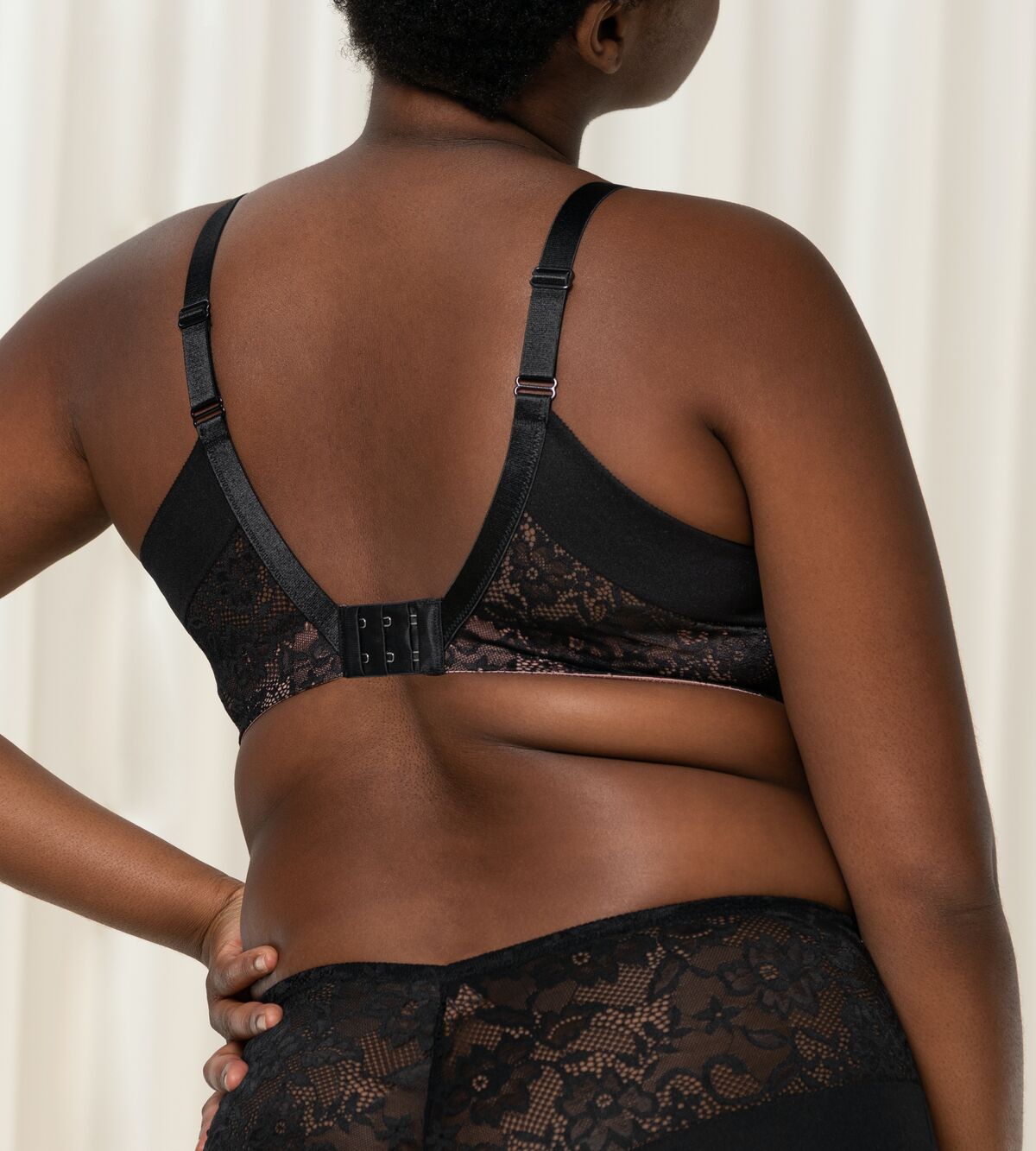 Triumph Vivid Spotlight | Wired Padded Bra Underwear | Lingerie | Swimwear Triumph Vivid Spotlight | Wired Padded Bra Underwear | Lingerie | Swimwear