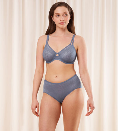 Triumph Signature Sheer Minimiser Bra