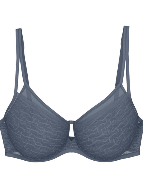 Triumph Signature Sheer