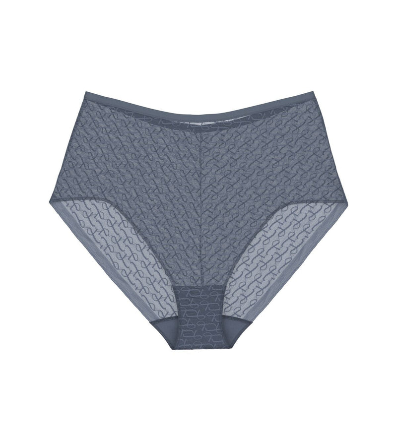 Triumph Signature Sheer