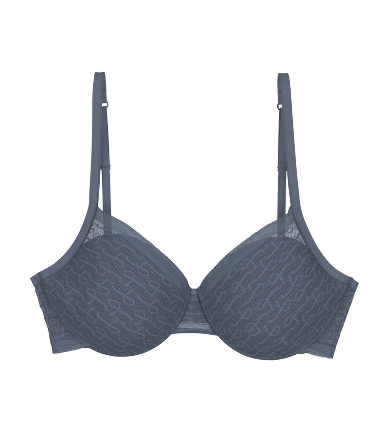 Triumph Signature Sheer