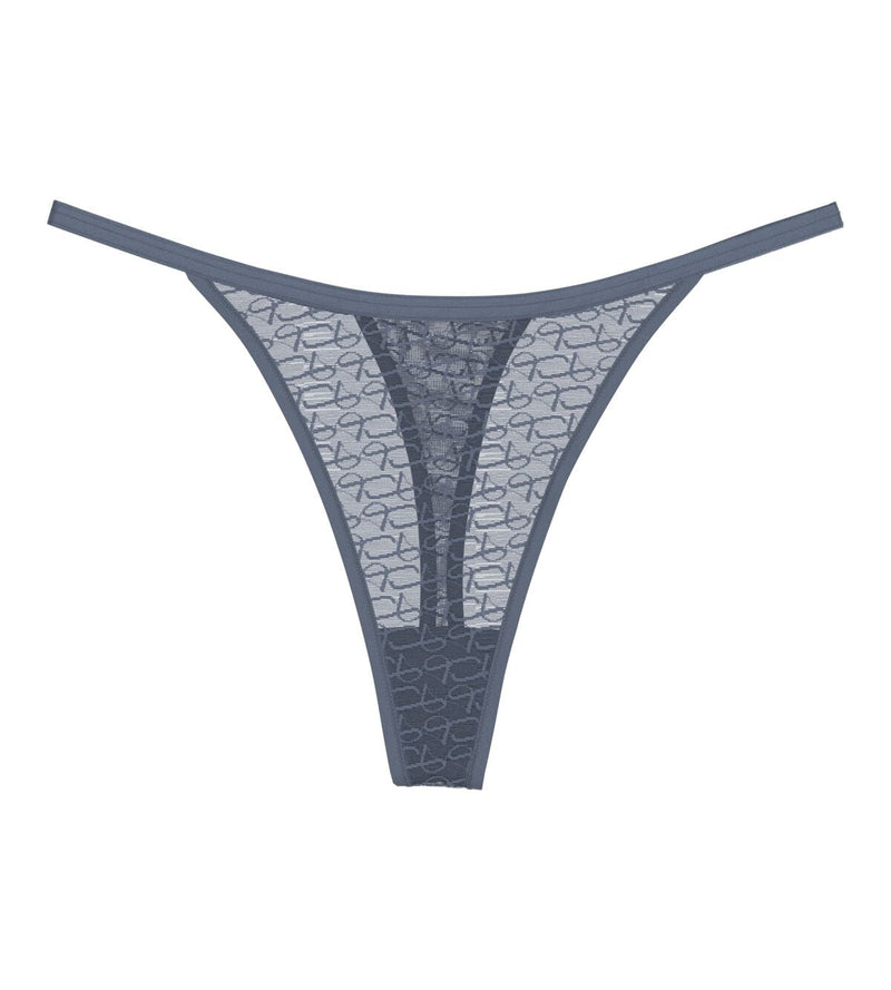 Triumph Signature Sheer