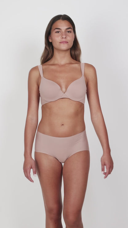 Body Make-Up Illusion